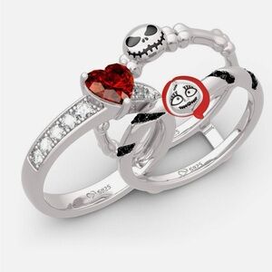 Gothic Jack and sally Silver and Red Heart Skull Ring Set